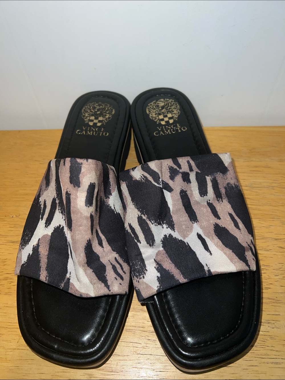 Vince Camuto Black Sandal Slides with Taupe and Cream Animal-Print Straps